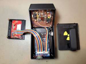 Internal view of the complete SI-8B pancake Geiger counter. (click to enlarge)